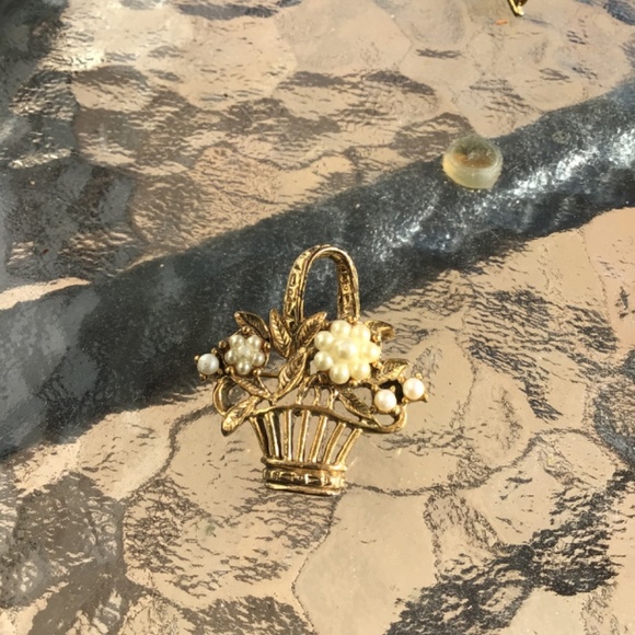 Three Flower Brooches Gold, Silver, Red, Pearl - Picture 4 of 8